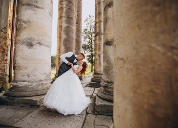 Destination Wedding Photography: Tips for a Seamless Experience image
